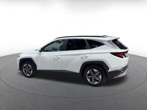 Used 2025 Hyundai Tucson SEL FWD image 10