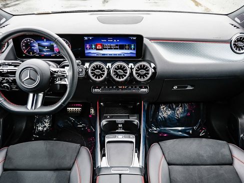 Certified 2025 Mercedes-Benz GLA 250 GLA 250 image 10