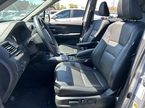 Used 2023 Honda Ridgeline RTL-E image 7