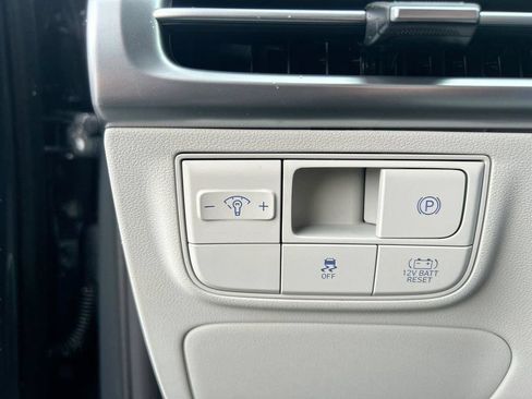 New 2026 Hyundai Tucson Blue SE AWD/4WD image 25