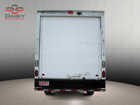 Used 2020 Chevrolet Express 3500 w/ Power Convenience Package image 6