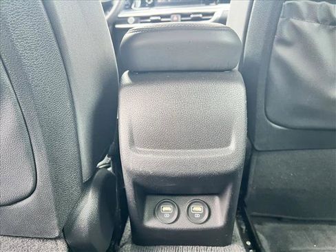 Used 2022 Kia K5 LXS FWD image 18