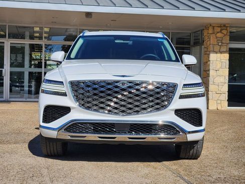 Used 2025 Genesis GV80 3.5T Prestige image 2