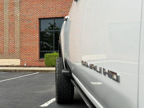 Used 2024 GMC Sierra 2500 Denali w/ Denali Reserve Package AWD/4WD image 14
