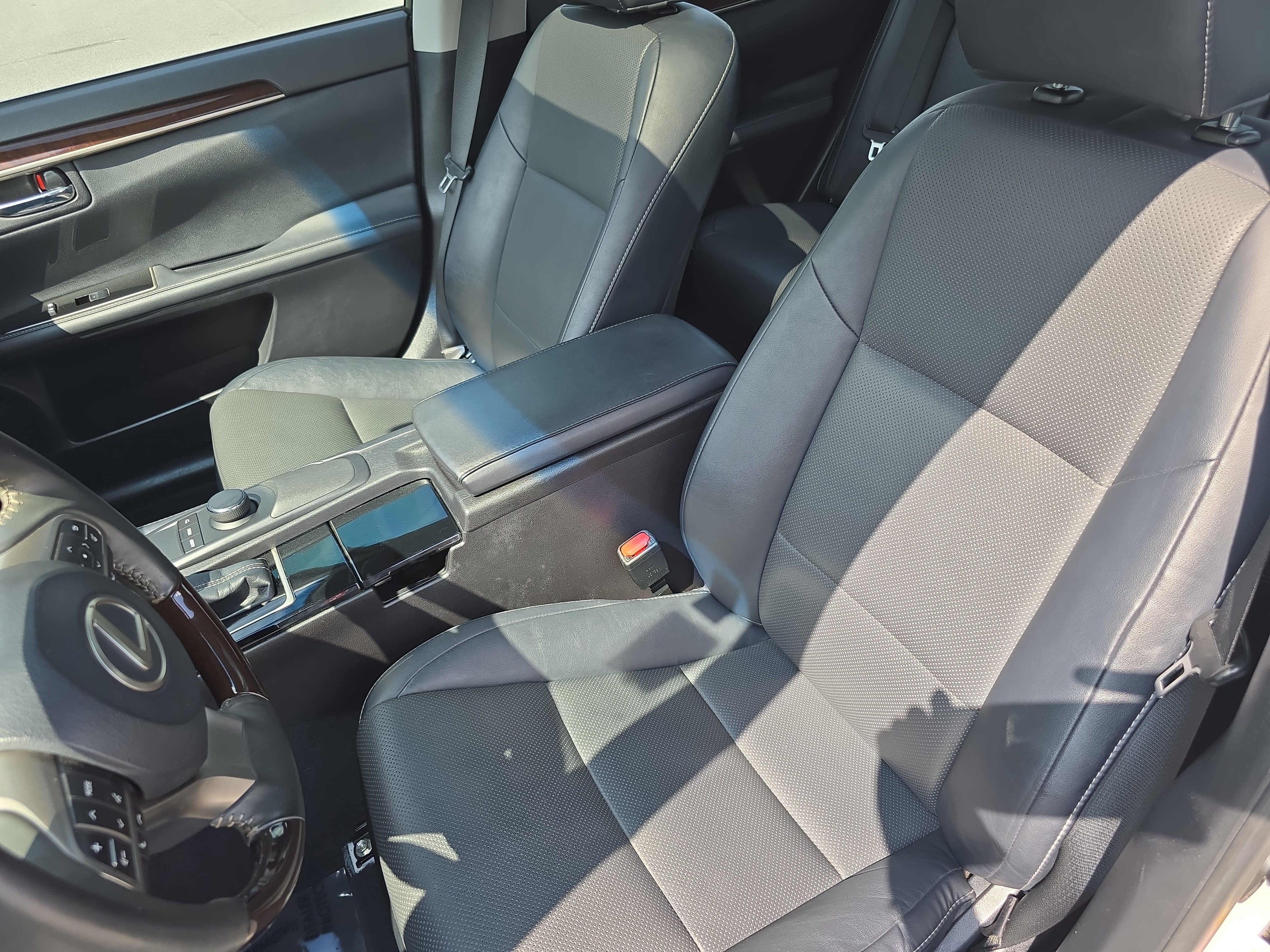 Used 2017 Lexus ES 350 w/ Premium Package FWD image 15