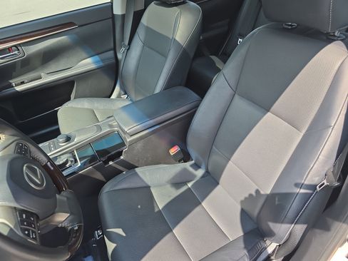 Used 2017 Lexus ES 350 w/ Premium Package FWD image 15