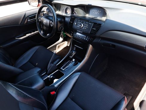 Used 2016 Honda Accord Sport image 21
