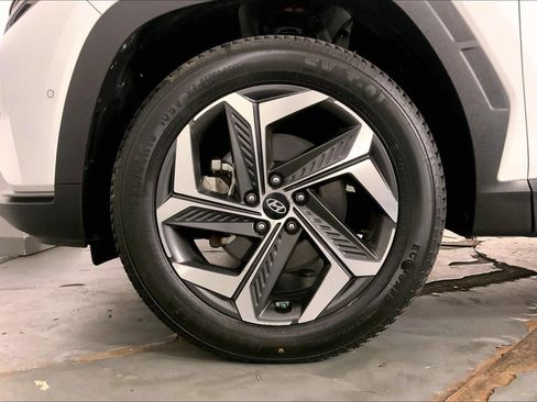 Used 2024 Hyundai Tucson Limited AWD/4WD image 9