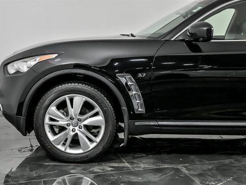 Used 2014 INFINITI QX70 AWD w/ Premium Package image 6