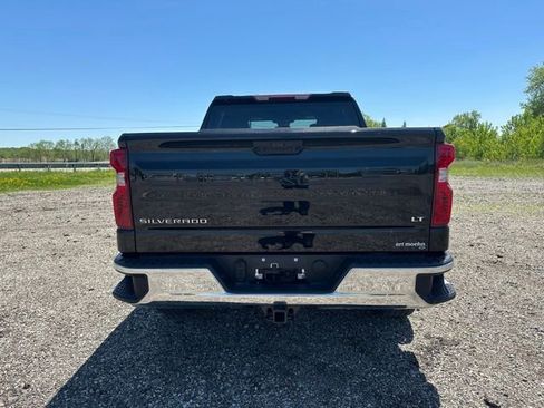 Used 2024 Chevrolet Silverado 1500 LT AWD/4WD image 22