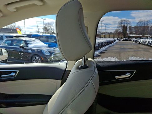 Used 2022 Ford Edge Titanium w/ Cargo Accessory Package image 17