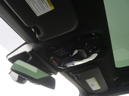 Used 2025 BMW X3 M50 image 23