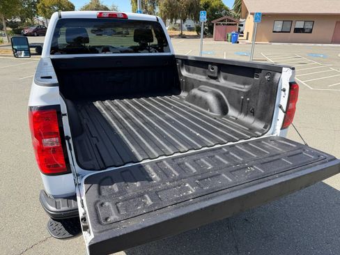 Used 2018 Chevrolet Silverado 1500 W/T w/ WT Fleet Convenience Package RWD image 10
