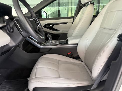 Used 2023 Land Rover Range Rover Evoque S AWD/4WD image 5