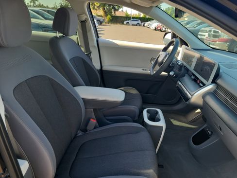 Certified 2024 Hyundai Ioniq 5 SEL RWD image 23