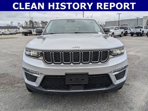 Used 2022 Jeep Grand Cherokee Limited image 12