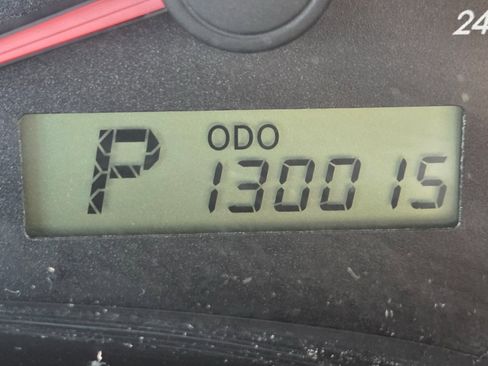 Used 2013 Toyota Corolla LE Special Edition image 17