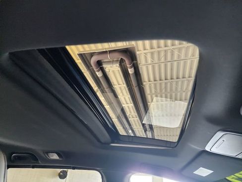 Used 2025 Honda Odyssey Sport-L image 22