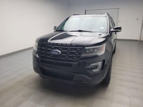 Used 2017 Ford Explorer Sport w/ Equipment Group 401A AWD/4WD image 15