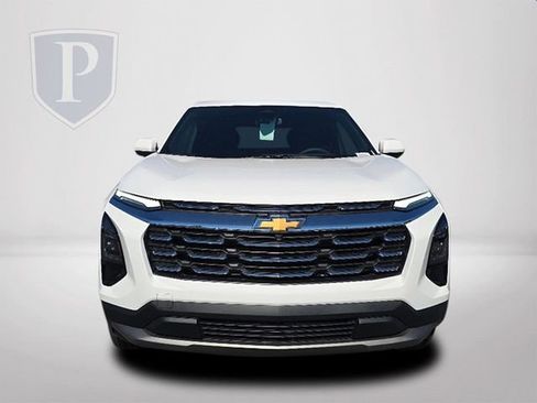 New 2026 Chevrolet Equinox LT image 12