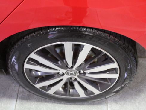 Used 2015 Honda Fit EX image 31