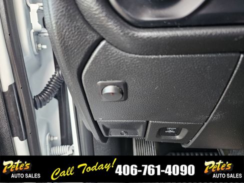 Used 2023 RAM 3500 Tradesman image 27