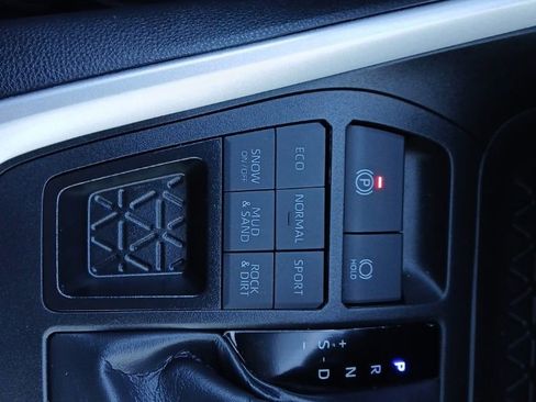 Certified 2024 Toyota RAV4 LE image 23