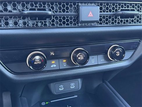 New 2026 Honda HR-V LX image 23