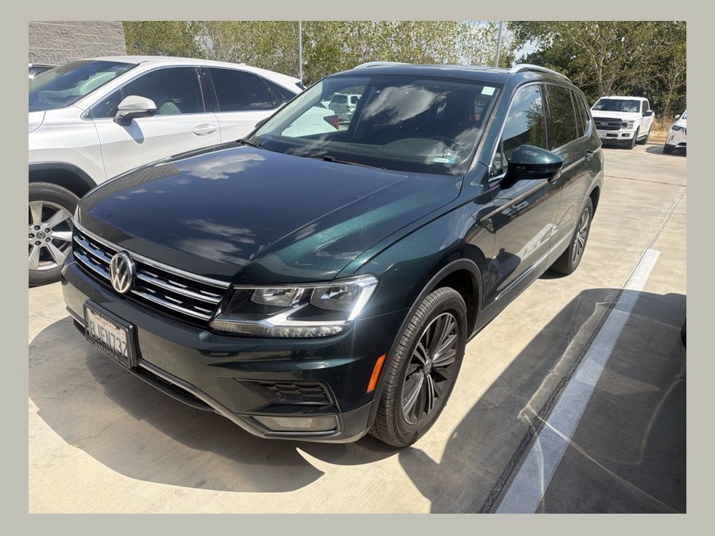 Used 2018 Volkswagen Tiguan SEL AWD/4WD image 1