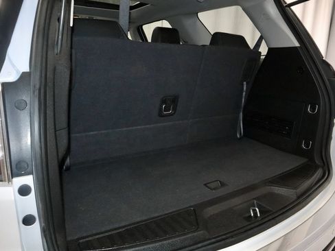 Used 2016 GMC Acadia SLT w/ Open Road Package FWD image 14