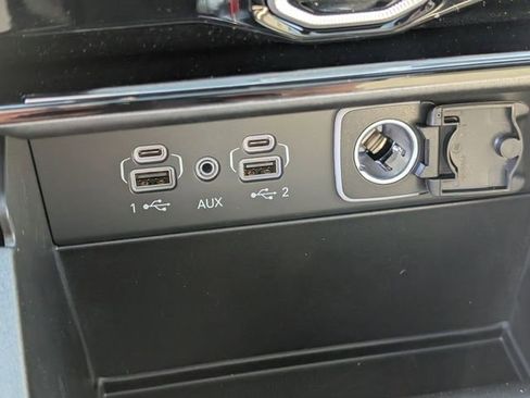 New 2026 Jeep Grand Cherokee Limited RWD image 21