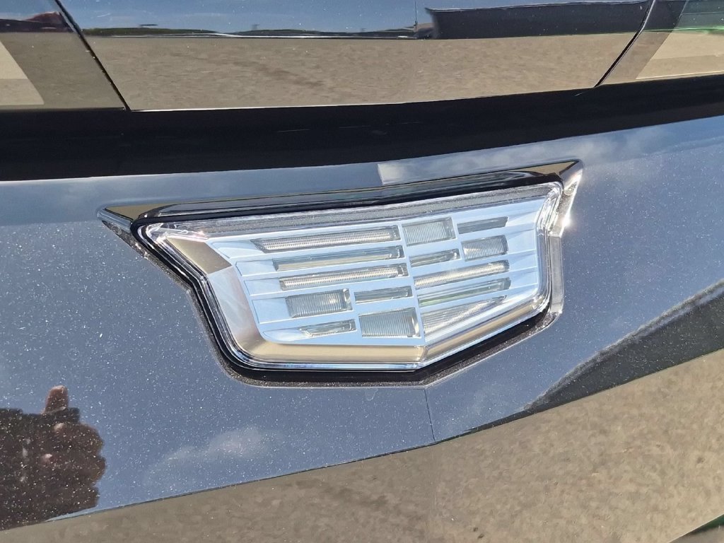 Used 2026 Cadillac Lyriq Luxury AWD/4WD image 25