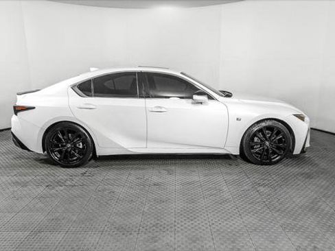 Used 2022 Lexus IS 350 F Sport image 9