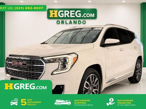 Used 2022 GMC Terrain Denali w/ Denali Premium Package AWD/4WD image 1
