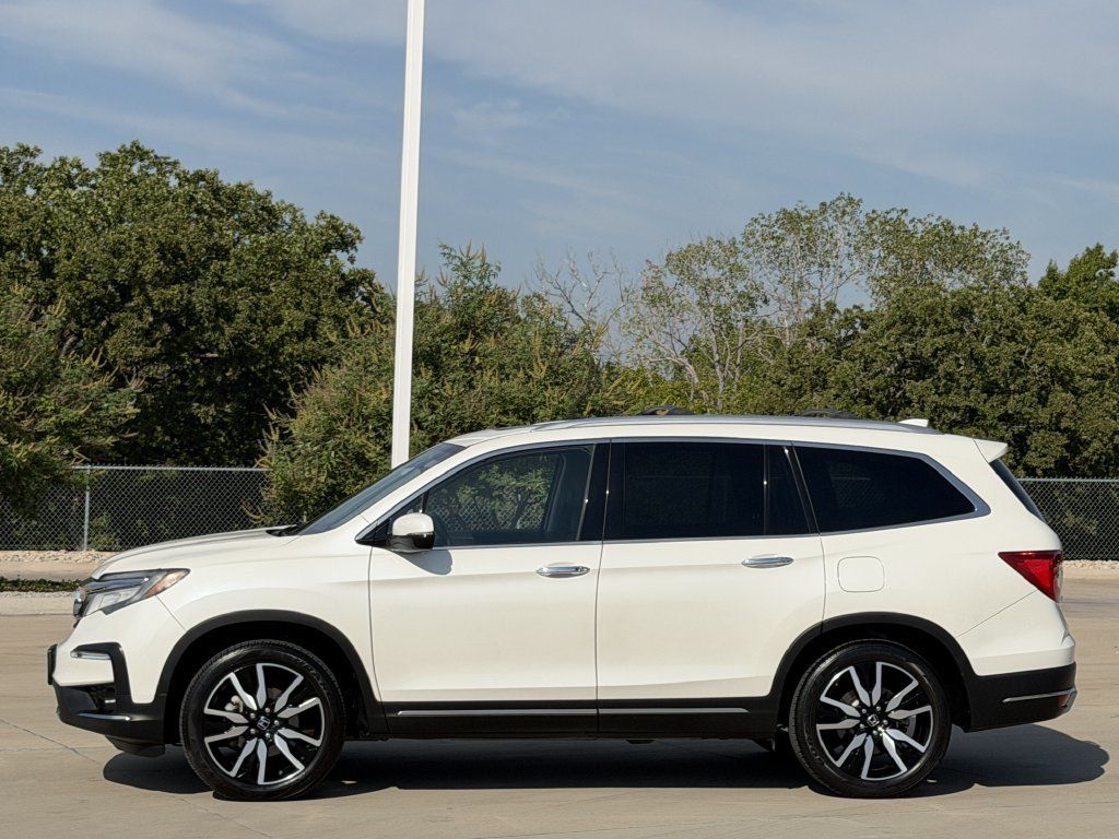 Used 2019 Honda Pilot Touring image 3