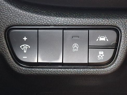Used 2023 Kia Seltos S w/ Navigation Package AWD/4WD image 25