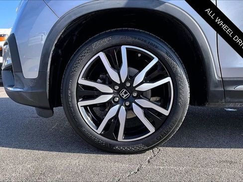 Used 2019 Honda Pilot Elite image 34
