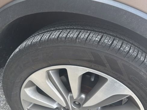 Used 2019 Buick Encore Preferred image 8