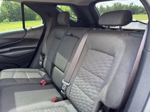Used 2018 Chevrolet Equinox LT w/ Sun & Infotainment Package FWD image 30