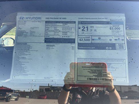 New 2025 Hyundai Palisade SE image 13