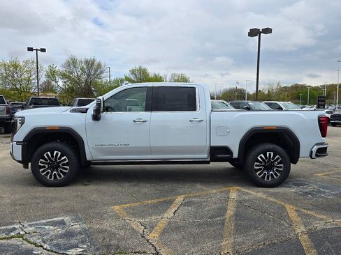New 2026 GMC Sierra 2500 Denali Ultimate w/ Snow Plow Prep/Camper Package AWD/4WD image 7