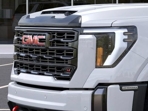 New 2026 GMC Sierra 2500 AT4 w/ AT4 Premium Plus Package AWD/4WD image 15
