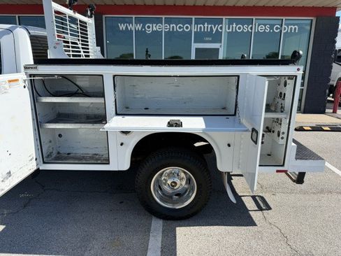 Used 2022 RAM 3500 Tradesman AWD/4WD image 13