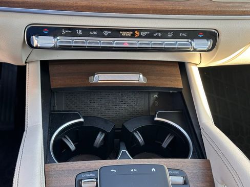 Used 2024 Mercedes-Benz GLE 350 GLE 350 4matic image 35