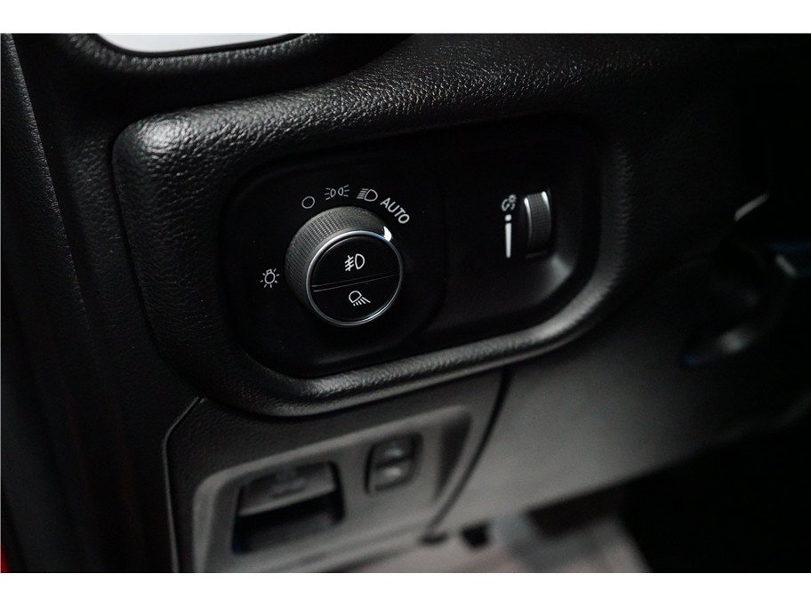 Used 2023 RAM 1500 Big Horn AWD/4WD image 17