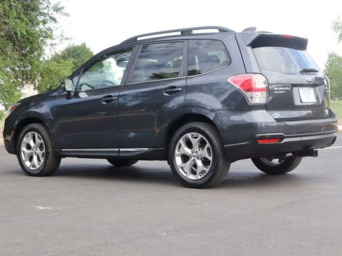 Used 2017 Subaru Forester 2.5i Touring AWD/4WD image 7