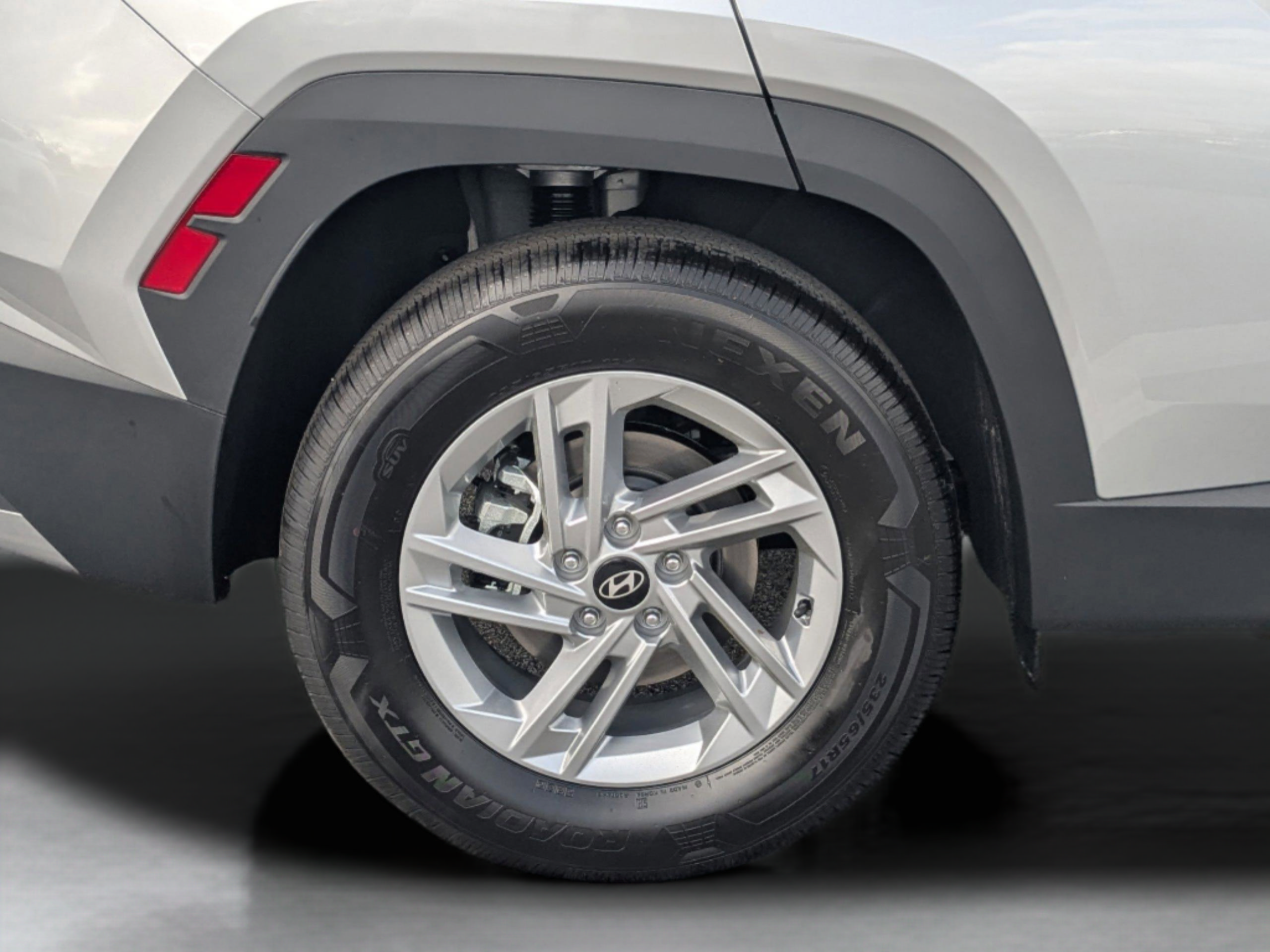 New 2026 Hyundai Tucson SE FWD image 11