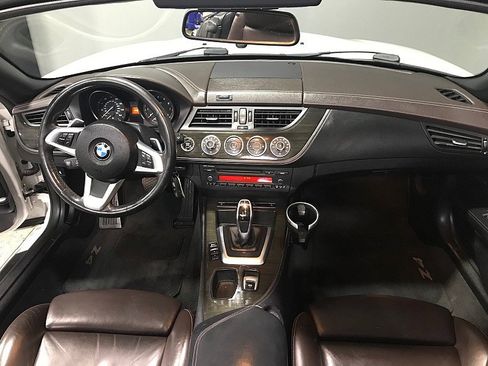 Used 2012 BMW Z4 sDrive28i image 20