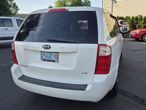 Used 2006 Kia Sedona LX FWD image 9