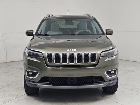 Used 2019 Jeep Cherokee Limited w/ Technology Group AWD/4WD image 9